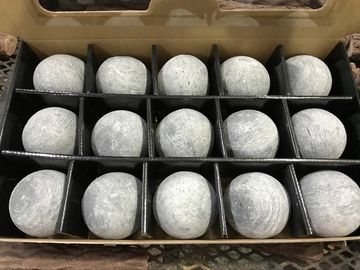 Piedras decorativas de cerámica grises al aire libre BP-154G Permacoal 3" de la chimenea de gas esferas del fuego